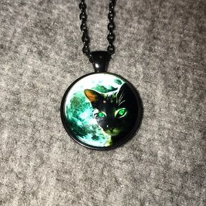 NEW! 🐈‍⬛🌕 Cat and moon pendant necklace
